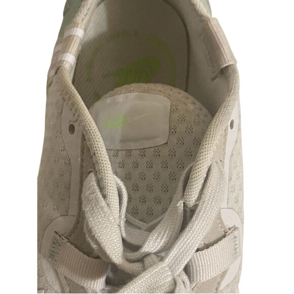 Nike Reposto Women's Size 9 Ivory & Mint Mesh Athletic Shoes Sneakers CZ5630-013 - Picture 10 of 13
